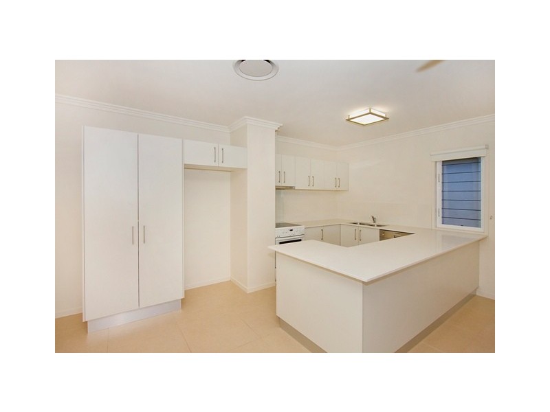 2 Fairmont Court, Banora Point NSW 2486