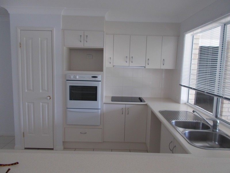 18 Foxhill, Banora Point NSW 2486