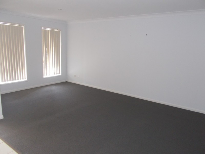 18 Foxhill, Banora Point NSW 2486