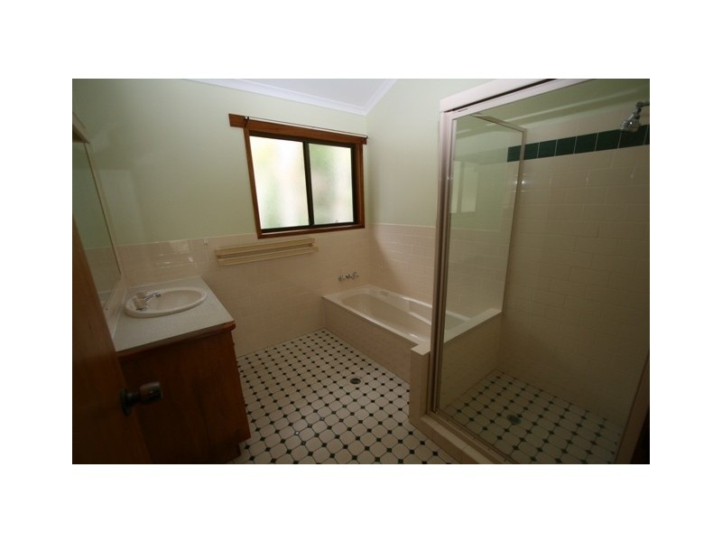 10 Lalina Ave, Tweed Heads NSW 2485