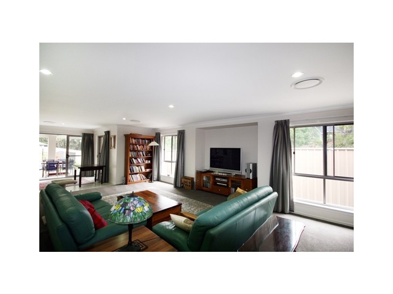 121 Botanical Cct, Banora Point NSW 2486