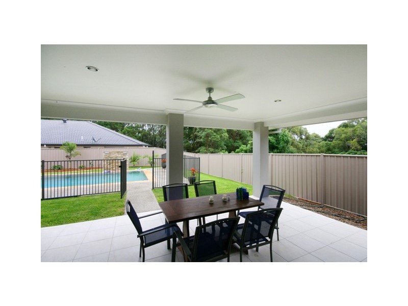 121 Botanical Cct, Banora Point NSW 2486