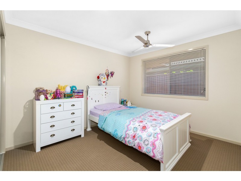 26 Seabreeze Boulevard, Pottsville NSW 2489