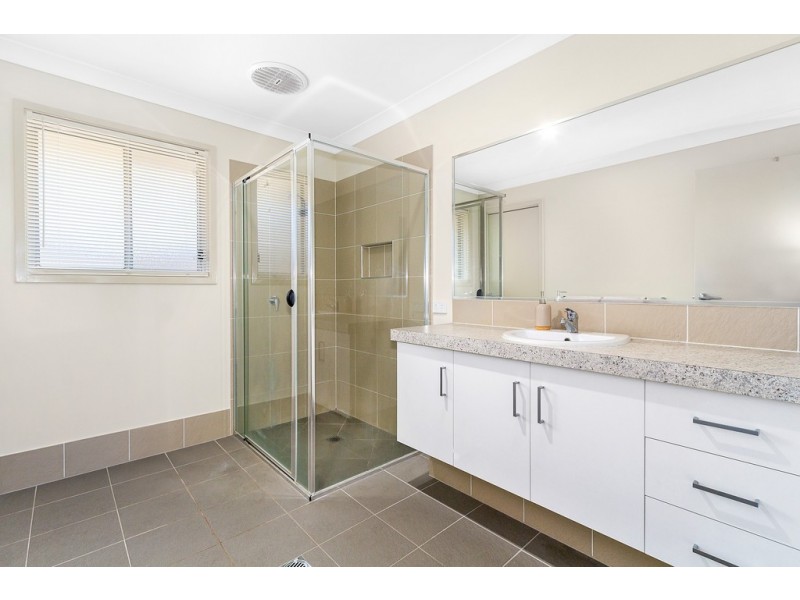 26 Seabreeze Boulevard, Pottsville NSW 2489