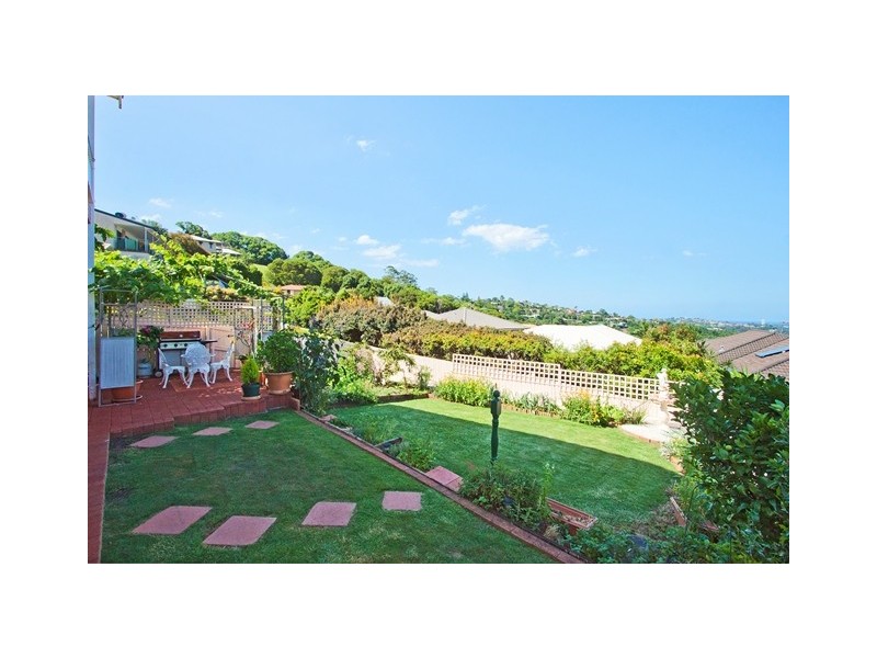 27 Sierra Vista Blvd, Bilambil Heights NSW 2486