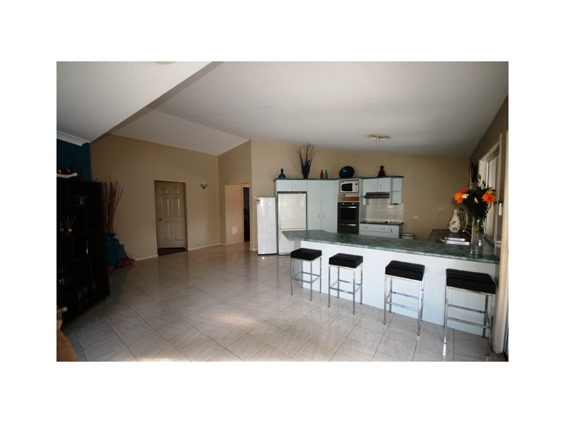 295 Darlington Dr, Banora Point NSW 2486