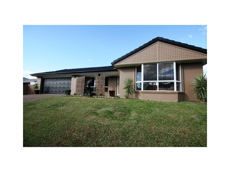 295 Darlington Dr, Banora Point NSW 2486