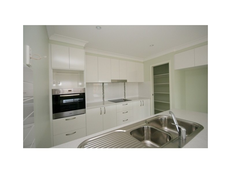 62 Lennox Cct, Pottsville NSW 2489