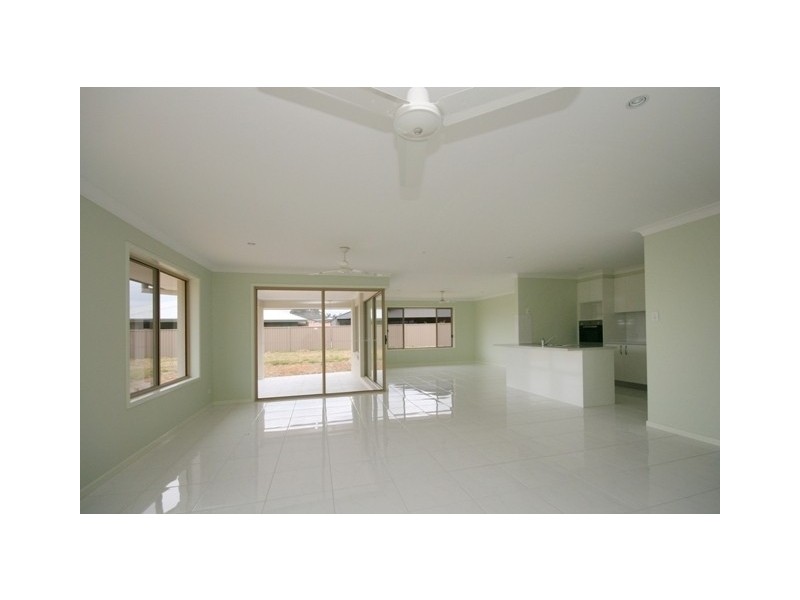 62 Lennox Cct, Pottsville NSW 2489