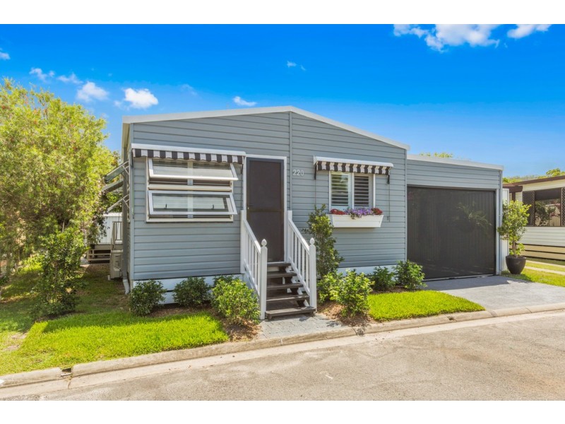 220 / 1 Tweed Coast Road, Hastings Point NSW 2489