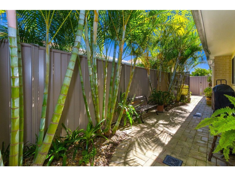 10 Tathra Street, Pottsville NSW 2489