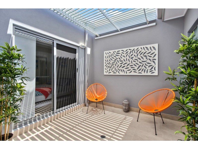 72 / 2 Barneys Point Road, Banora Point NSW 2486