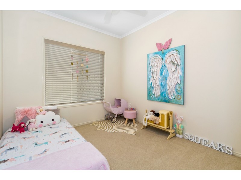 8 Sugar Glider Drive, Pottsville NSW 2489