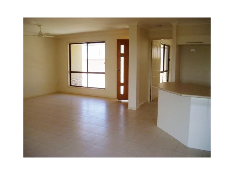 2 / 24 Lennox Cct, Pottsville NSW 2489