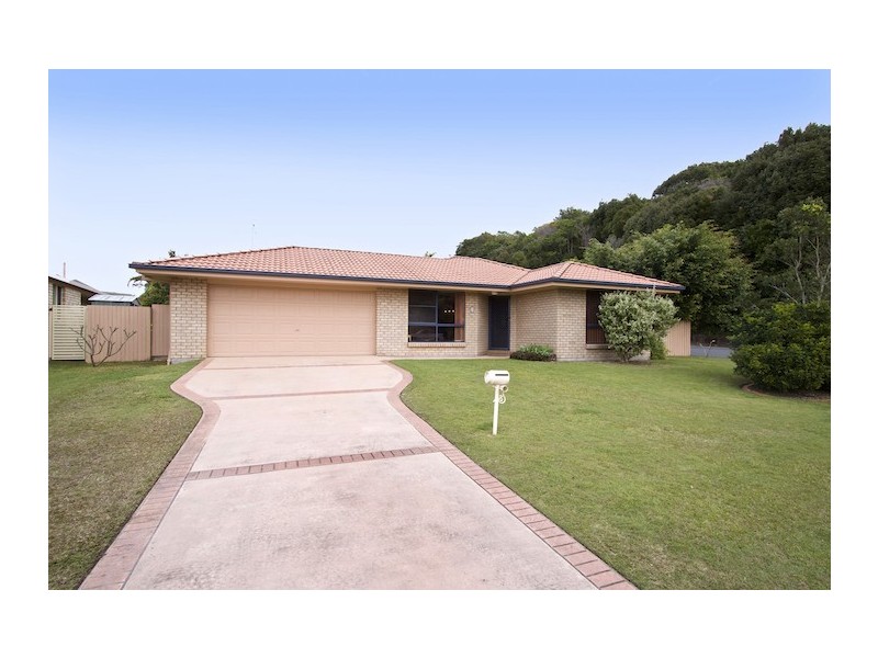 2 Medoc Place, Tweed Heads South NSW 2486