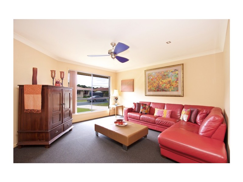 2 Medoc Place, Tweed Heads South NSW 2486