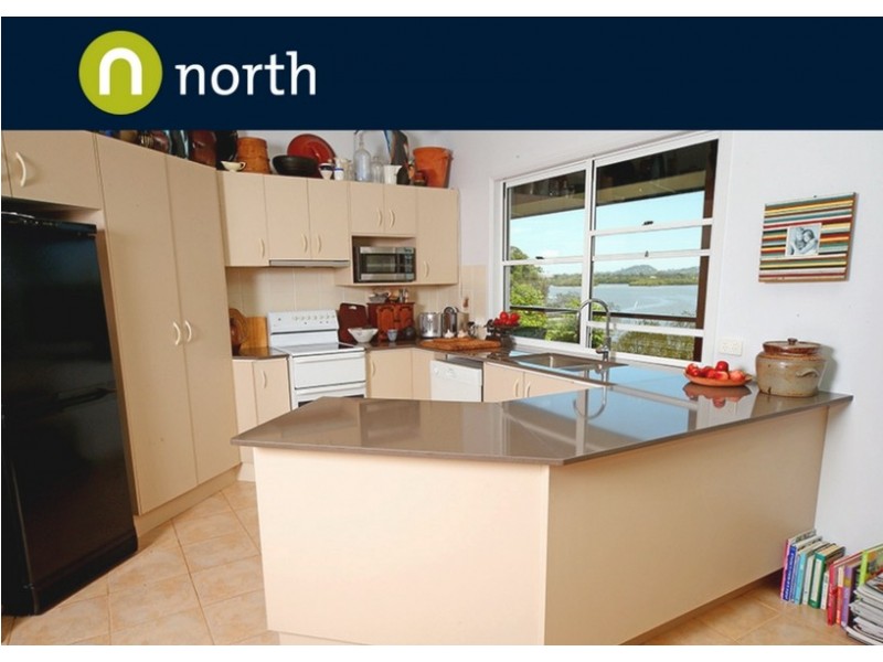 136 Broadwater Esplanade, Bilambil Heights NSW 2486