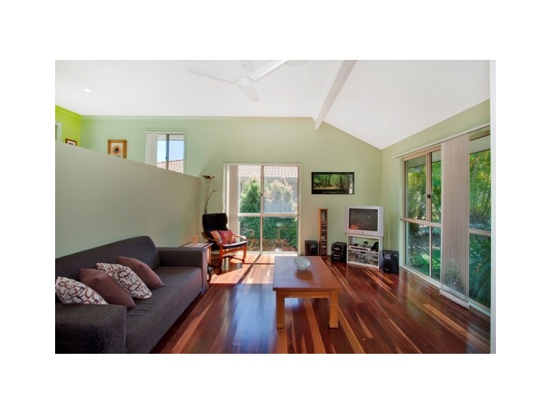 6 Merino Pl, Terranora NSW 2486