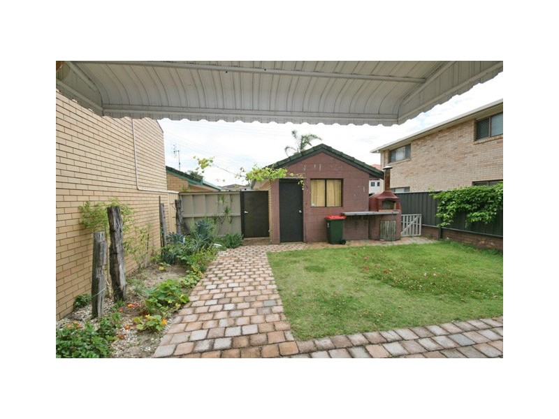 2 / 8 McGregor Crescent, Tweed Heads NSW 2485