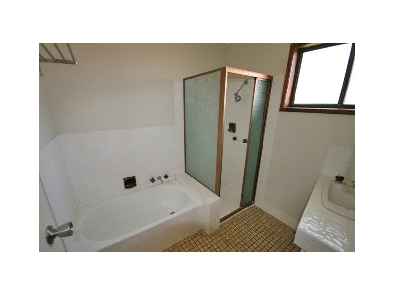 2 / 8 McGregor Crescent, Tweed Heads NSW 2485
