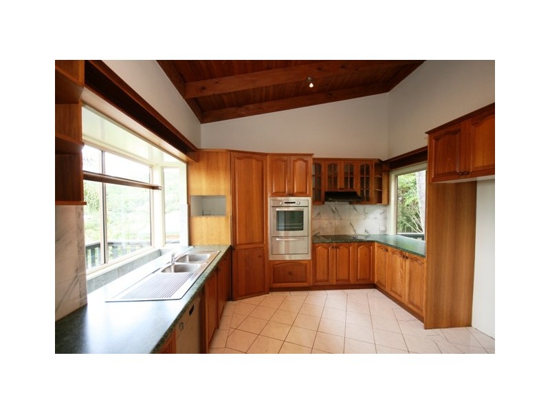 11 Mariners Crescent, Banora Point NSW 2486