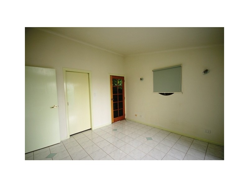 11 Mariners Crescent, Banora Point NSW 2486