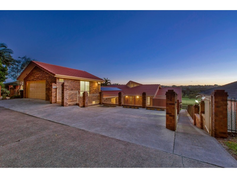 135 Darlington Drive, Banora Point NSW 2486