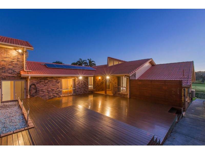 135 Darlington Drive, Banora Point NSW 2486