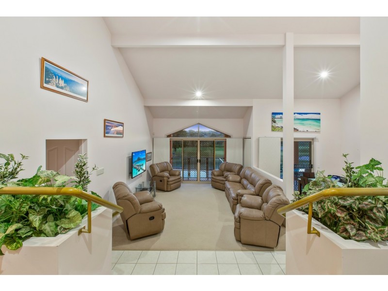 135 Darlington Drive, Banora Point NSW 2486