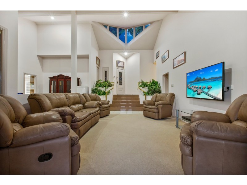 135 Darlington Drive, Banora Point NSW 2486
