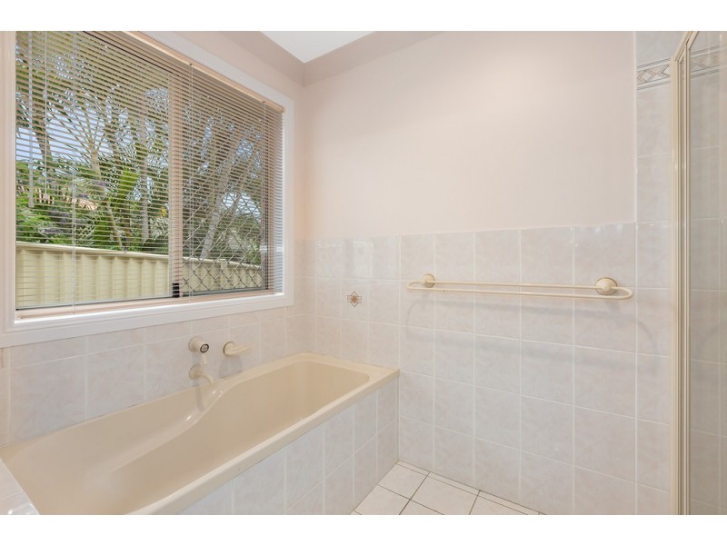 135 Darlington Drive, Banora Point NSW 2486