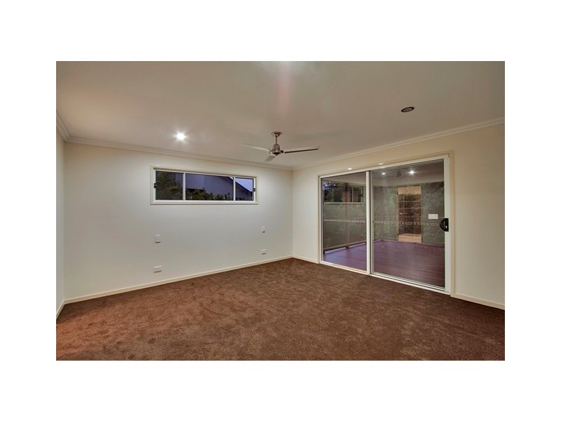 2 Westwood St, Banora Point NSW 2486