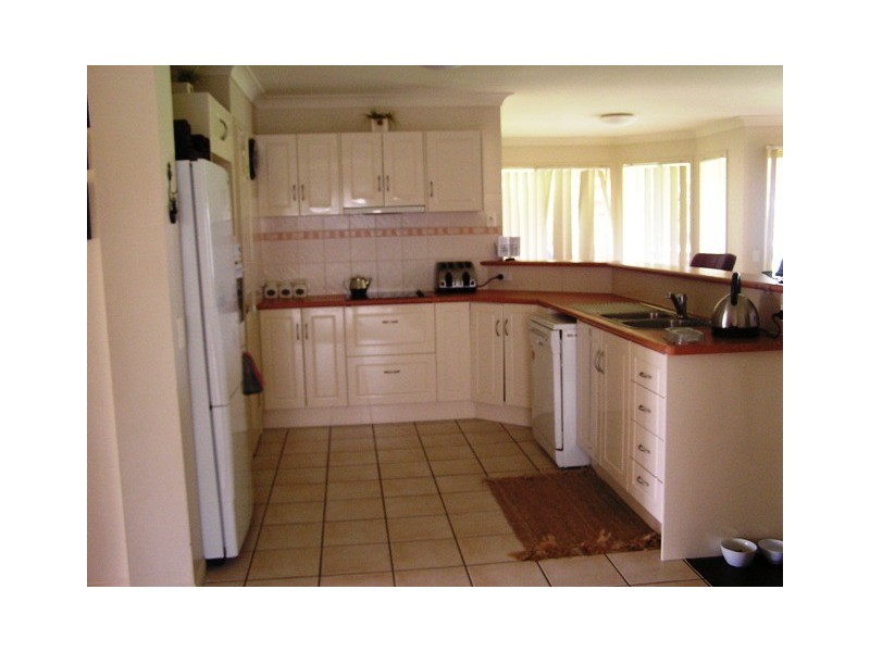 4 Ashgrove Place, Banora Point NSW 2486