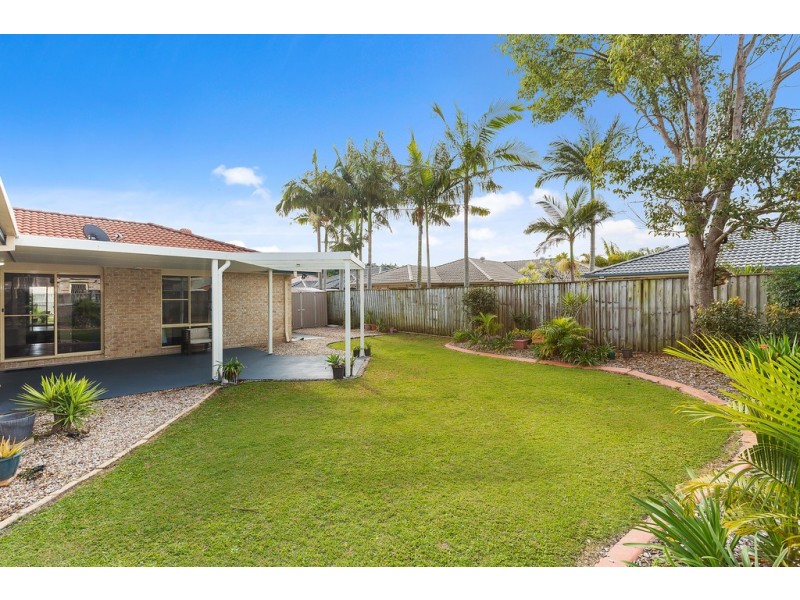 6 Magnolia Crescent, Banora Point NSW 2486