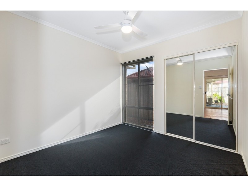 6 Magnolia Crescent, Banora Point NSW 2486