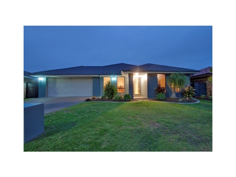 4 Birkdale Court, Banora Point NSW 2486