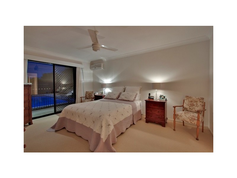 4 Birkdale Court, Banora Point NSW 2486