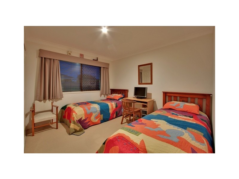 4 Birkdale Court, Banora Point NSW 2486