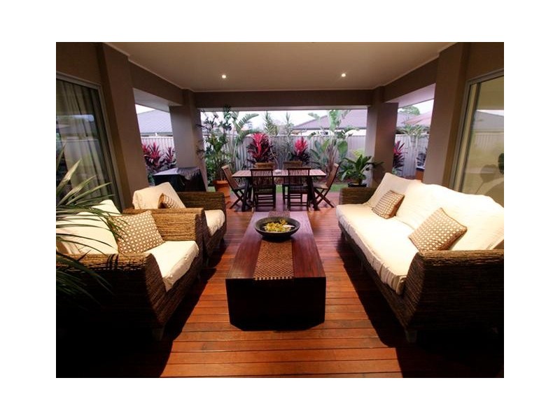 10 Nambucca Crescent, Pottsville NSW 2489