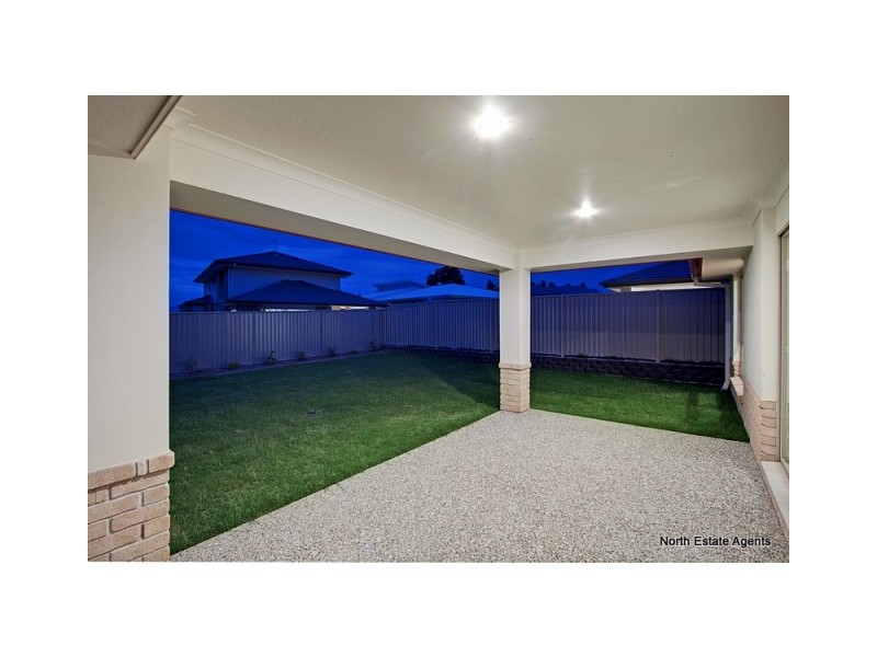 2 / 58 Newcastle Drive, Pottsville NSW 2489