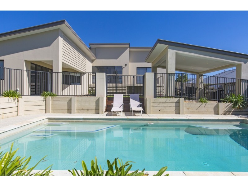 16 Everstar Street, Reedy Creek QLD 4227