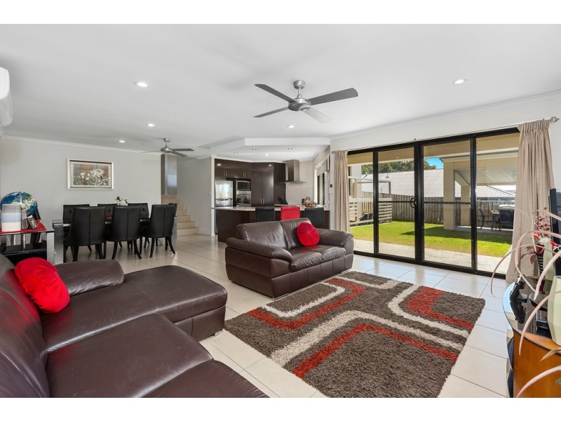 16 Everstar Street, Reedy Creek QLD 4227