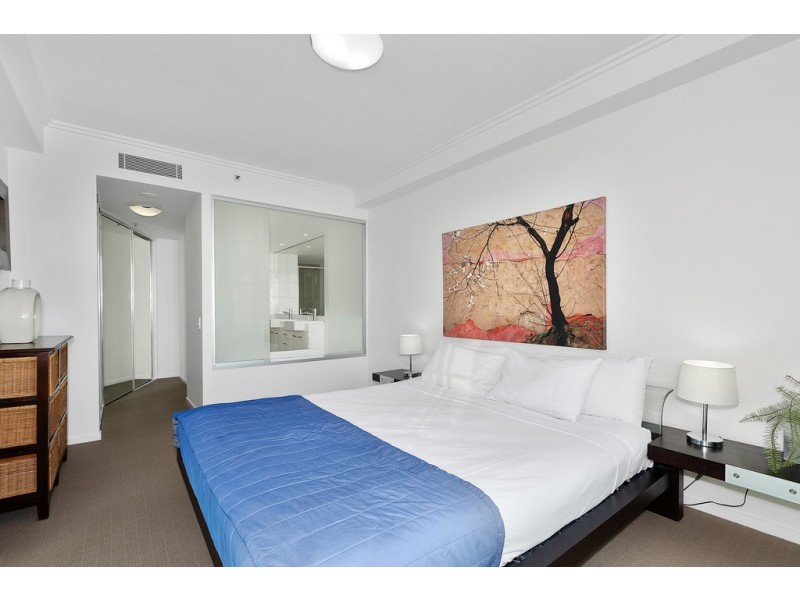 1305 / 120 Marine Parade, Coolangatta QLD 4225