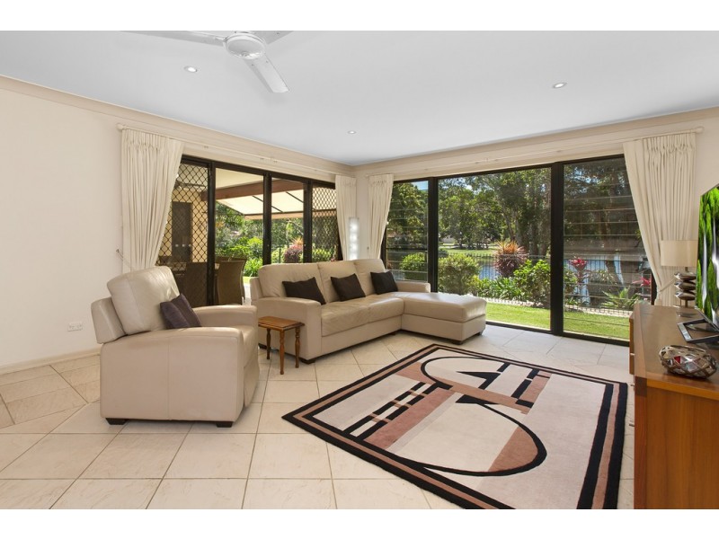 165 Botanical Circuit, Banora Point NSW 2486