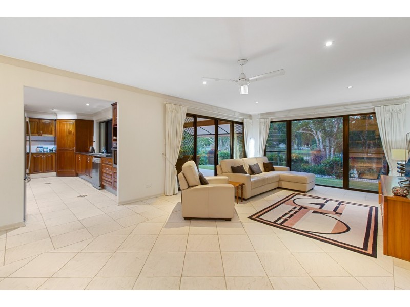 165 Botanical Circuit, Banora Point NSW 2486
