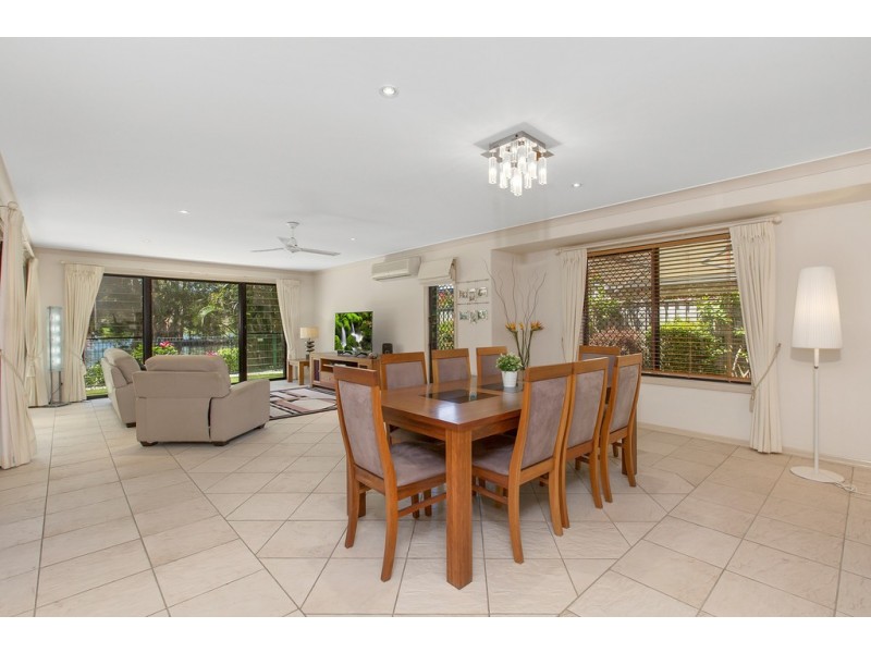 165 Botanical Circuit, Banora Point NSW 2486