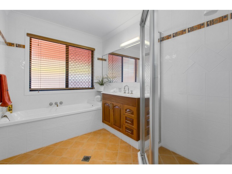 165 Botanical Circuit, Banora Point NSW 2486