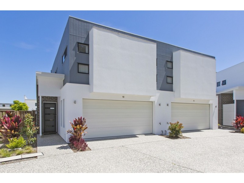 19 / 7 Border Drive North, Currumbin Waters QLD 4223