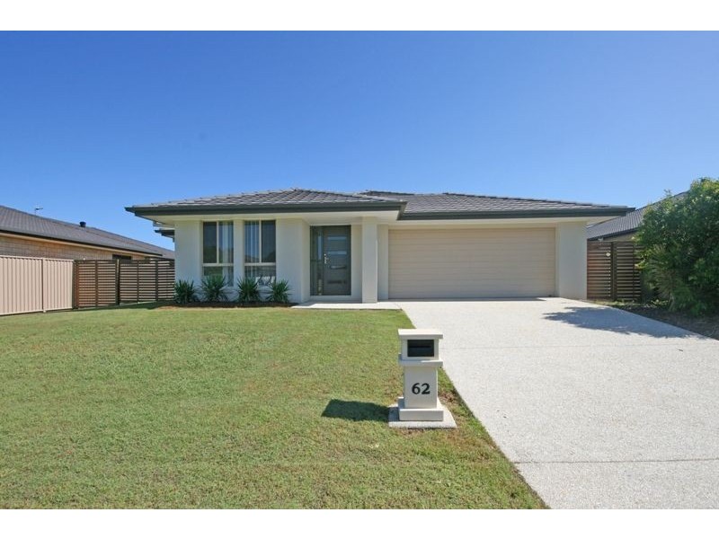 62 Lennox Cct, Pottsville NSW 2489