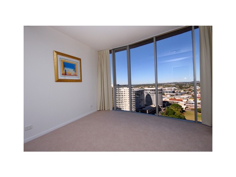 1901/101 Marine Pde ‘Reflections’, Coolangatta QLD 4225